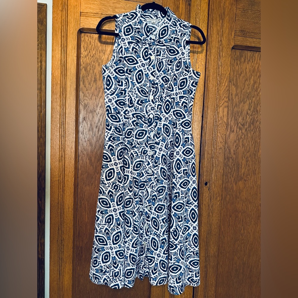 Madison Leigh Navy and White Geometric Print Dress. Cotton.